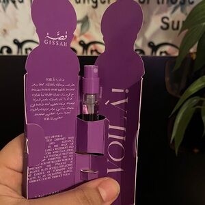 Gissah Viola! Perfume Sample